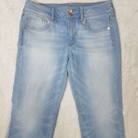 American Eagle Artist Crop Denim Capris Sz 10 - Picture 2 of 8
